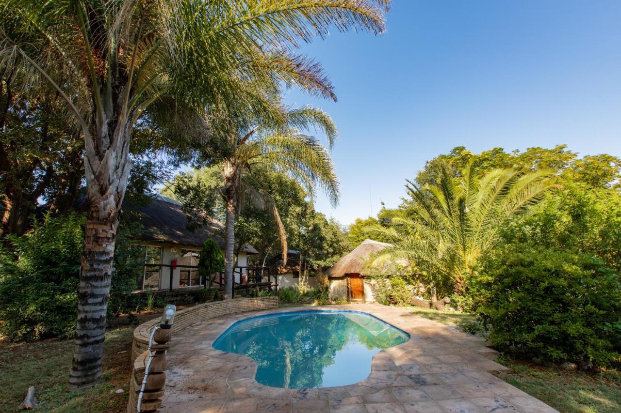 Pecan Bush Lodge Magaliesburg Eksteriør billede